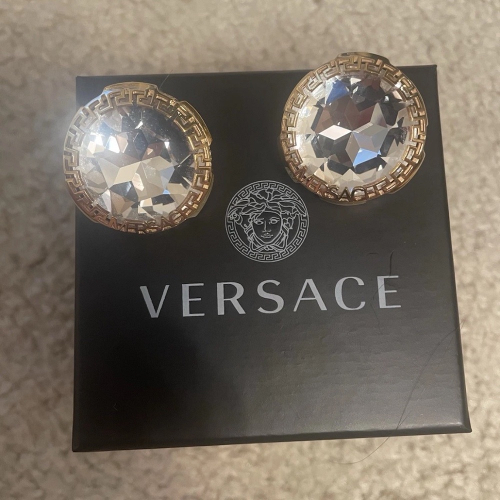 625$ Versace Gold Tone Bezel Crystal Stud Earrings